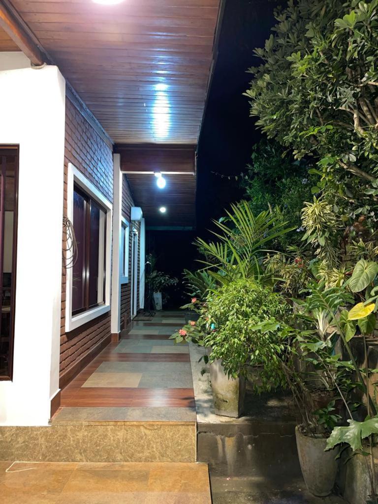 康提 藤索拉宾馆酒店 外观 照片
